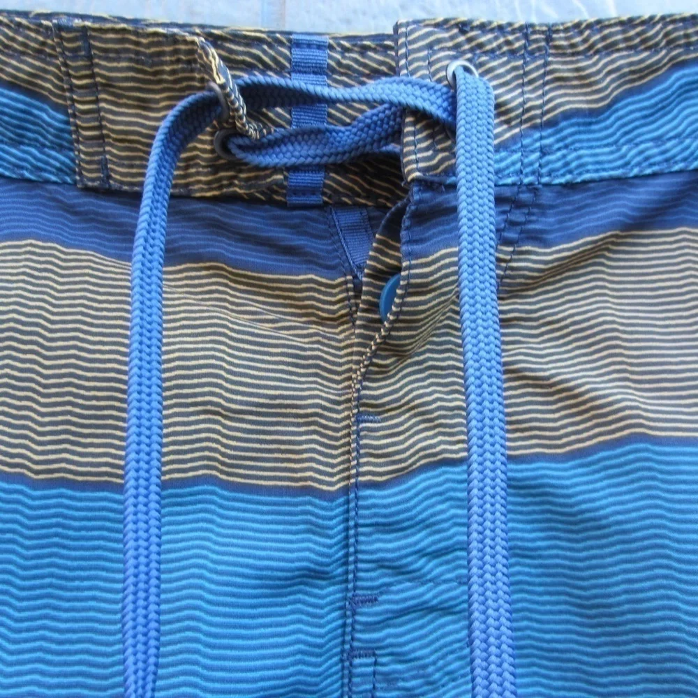 Toad& Co Men's 36 Swim Trucks short  Stripe,‎ drawstring, button zip pockets